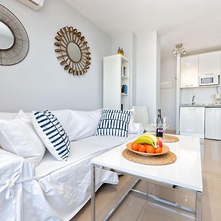 Susana Beach Apartment In Malaga By Solaga Holiday Homes Exterior foto